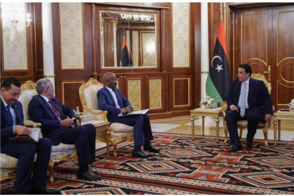 Le ministre des Affaires Etrangères transmet un message verbal du Président de la République au Président du Conseil de souveraineté libyen Le ministre des Affaires Etrangères transmet un message verbal du Président de la République au Président du Conseil de souveraineté libyen