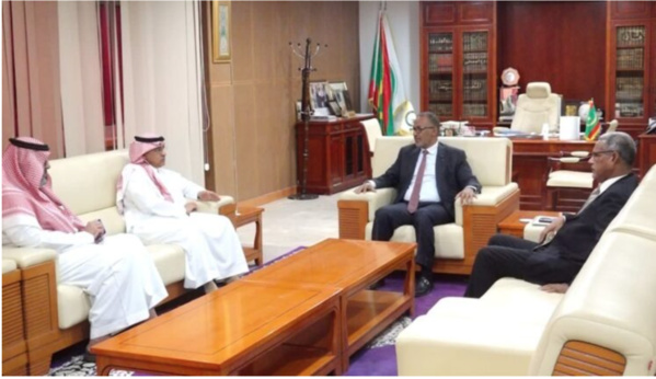 Le président de l’Union Nationale des Employeurs Mauritaniens reçoit l’ambassadeur Saoudien