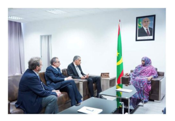 Le ministre de la Santé reçoit une délégation sanitaire italienne de haut niveau Le ministre de la Santé reçoit une délégation sanitaire italienne de haut niveau