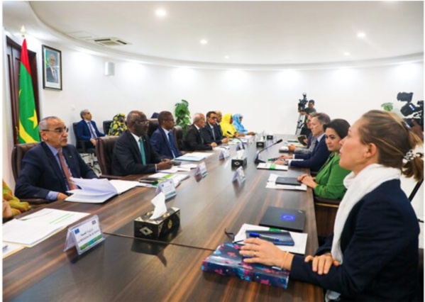 Le Premier ministre préside la réunion de dialogue périodique avec l’Union européenne
