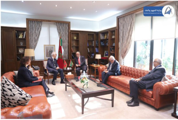 Le ministre de l’Equipement se réunit avec son homologue marocain Le ministre de l’Equipement se réunit avec son homologue marocain