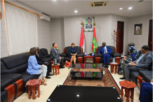 Le ministre des Affaires étrangères rencontre la ministre des Relations extérieures de la Principauté de Monaco Le ministre des Affaires étrangères rencontre la ministre des Relations extérieures de la Principauté de Monaco