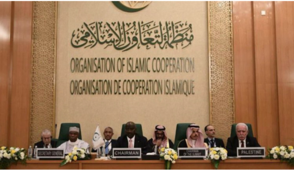 Le ministre des Affaires étrangères préside la session d’urgence des ministres des Affaires étrangères de l’OCI Le ministre des Affaires étrangères préside la session d’urgence des ministres des Affaires étrangères de l’OCI