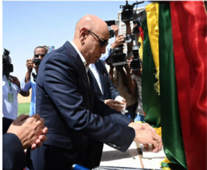 Le Président de la République pose la première pierre d’un vaste projet d’alimentation en eau potable dans 165 localités et d’irrigation de 3500 hectares Le Président de la République pose la première pierre d’un vaste projet d’alimentation en eau potable dans 165 localités et d’irrigation de 3500 hectares