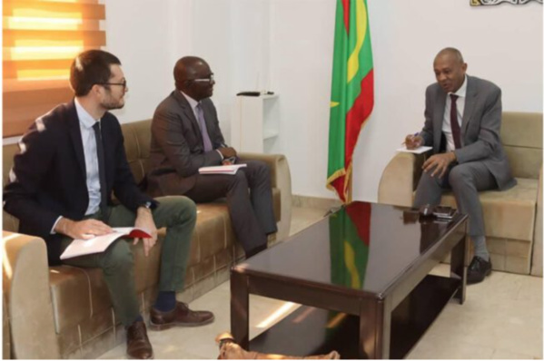 Le ministre de l’Élevage reçoit une mission de la BAD Le ministre de l’Élevage reçoit une mission de la BAD