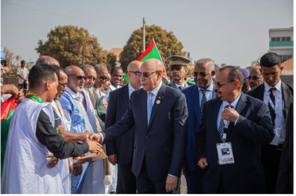 Accueil populaire de la colonie mauritanienne en Gambie au Président de la République Accueil populaire de la colonie mauritanienne en Gambie au Président de la République