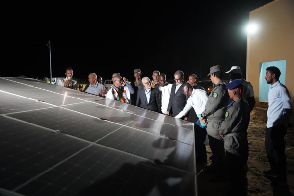 Une première à Aïn Savra: le Délégué Général de TAAZOUR inaugure une centrale électrique Une première à Aïn Savra: le Délégué Général de TAAZOUR inaugure une centrale électrique