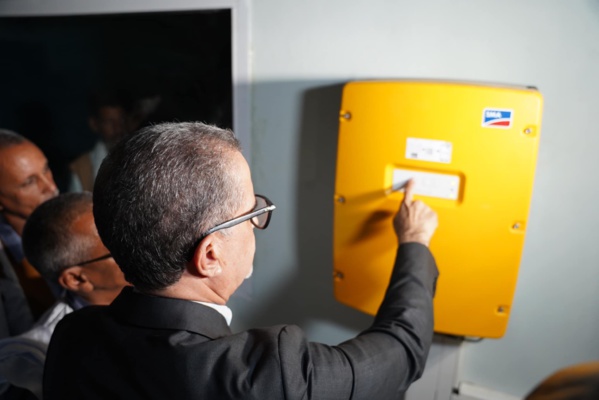 Une première à Aïn Savra: le Délégué Général de TAAZOUR inaugure une centrale électrique Une première à Aïn Savra: le Délégué Général de TAAZOUR inaugure une centrale électrique