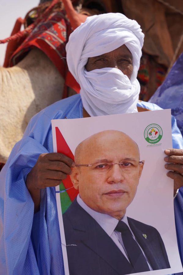 Belles photos en Adrar : tout ce qu'il y a de beau a été sorti pour accueillir Taazour dans le village de Ouraidh Belles photos en Adrar : tout ce qu'il y a de beau a été sorti pour accueillir Taazour dans le village de Ouraidh