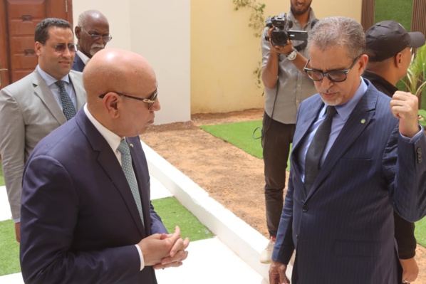 Assaba : Le Président de la République visite les logements sociaux construits par TAAZOUR et assiste au lancement du programme pour l'emploi et  l'insertion socioéconomique des jeunes de Kiffa 