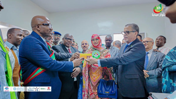 Nouakchott-Sud: TAAZOUR remet au Ministère de la Santé une polyclinique équipée à El Mina