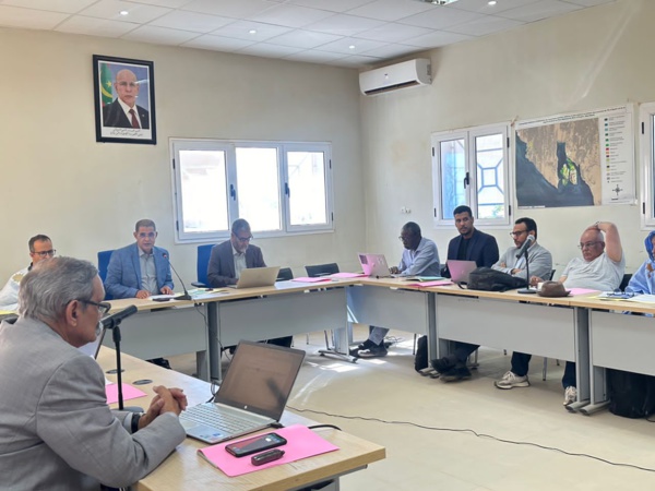 Lancement du projet de Bio-surveillance de l’état de l’Environnement du Parc National du Banc d’Arguin et de Chami : la Phytoremédiation Lancement du projet de Bio-surveillance de l’état de l’Environnement du Parc National du Banc d’Arguin et de Chami : la Phytoremédiation