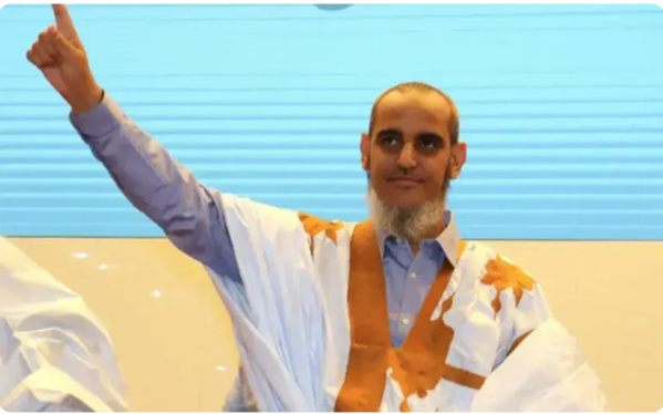 Mauritanie : le chef de l’opposition démocratique décide de renoncer à tous ses avantages pendant la campagne électorale Mauritanie : le chef de l’opposition démocratique décide de renoncer à tous ses avantages pendant la campagne électorale