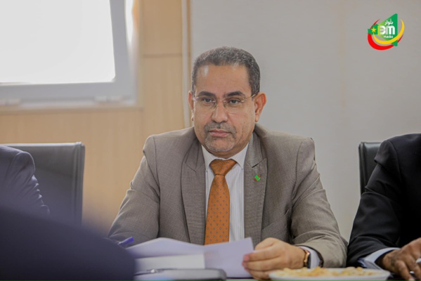 Le Délégué Général préside une réunion du comité d'administration de TAAZOUR Le Délégué Général préside une réunion du comité d'administration de TAAZOUR