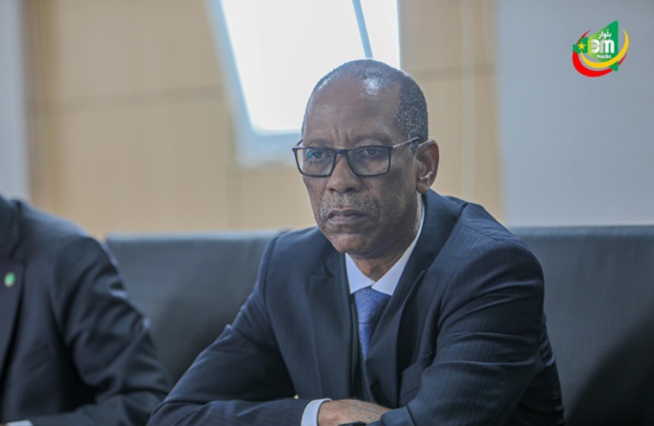 Le Délégué Général préside une réunion du comité d'administration de TAAZOUR Le Délégué Général préside une réunion du comité d'administration de TAAZOUR