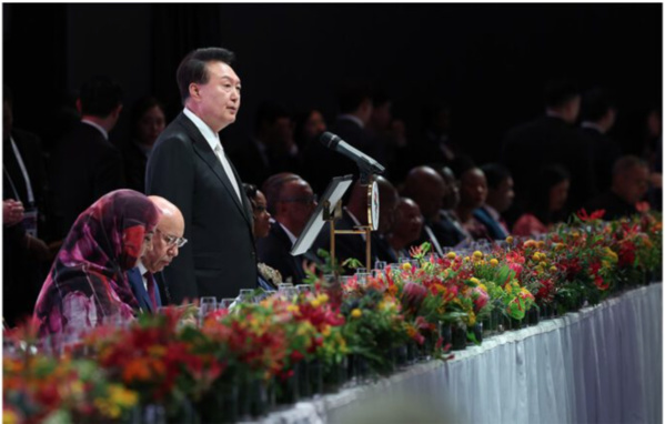 Le Président de la République et Président de l’Union africaine participe à l’ouverture du Sommet Corée-Afrique à Séoul Le Président de la République et Président de l’Union africaine participe à l’ouverture du Sommet Corée-Afrique à Séoul