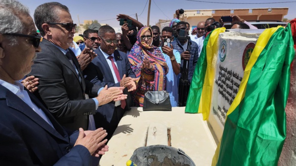 Le Délégué Général à Boutilimit : "Plus d'un million cinq cents mille compatriotes dans 8119 localités bénéficient des réalisations de TAAZOUR en toute transparence" Le Délégué Général à Boutilimit : "Plus d'un million cinq cents mille compatriotes dans 8119 localités bénéficient des réalisations de TAAZOUR en toute transparence"