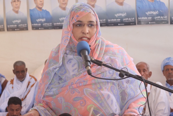 Photos : au profit de la campagne de Ghazouani au Tagant, le D.G de Taazour S.E Hamoud Ould M'Hamed a organisé une impressionnante manifestation politique Photos : au profit de la campagne de Ghazouani au Tagant, le D.G de Taazour S.E Hamoud Ould M'Hamed a organisé une impressionnante manifestation politique