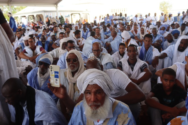 Photos : au profit de la campagne de Ghazouani au Tagant, le D.G de Taazour S.E Hamoud Ould M'Hamed a organisé une impressionnante manifestation politique Photos : au profit de la campagne de Ghazouani au Tagant, le D.G de Taazour S.E Hamoud Ould M'Hamed a organisé une impressionnante manifestation politique
