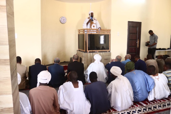 Le Délégué Général inaugure une nouvelle mosquée équipée à Hayat Jedida et un complexe TAAZOUR à Toujounine Le Délégué Général inaugure une nouvelle mosquée équipée à Hayat Jedida et un complexe TAAZOUR à Toujounine