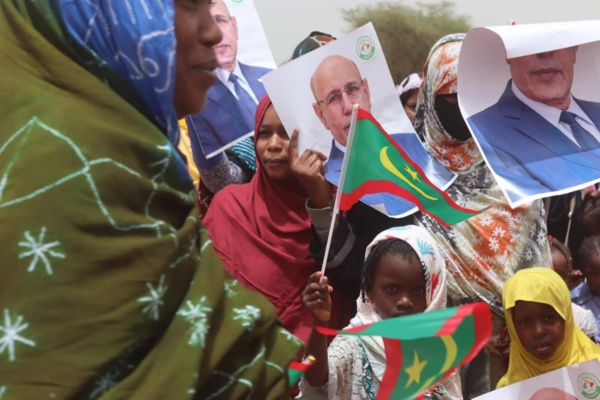 Taazour au Trarza : inauguration et lancement de plusieurs projets de développement par le Délégué Général S.E Hamoud Ould M'Hamed Taazour au Trarza : inauguration et lancement de plusieurs projets de développement par le Délégué Général S.E Hamoud Ould M'Hamed