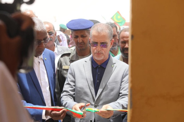 Au coeur de l'Aftout, le Délégué Général de TAAZOUR inaugure et lance d'importants agricoles et éducatifs Au coeur de l'Aftout, le Délégué Général de TAAZOUR inaugure et lance d'importants agricoles et éducatifs