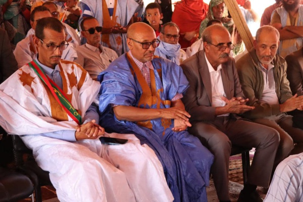 Au coeur de l'Aftout, le Délégué Général de TAAZOUR inaugure et lance d'importants agricoles et éducatifs Au coeur de l'Aftout, le Délégué Général de TAAZOUR inaugure et lance d'importants agricoles et éducatifs