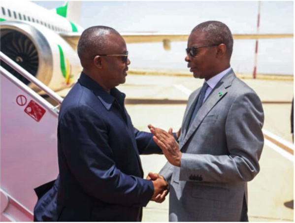 Le Président de la Guinée-Bissau arrive à Nouakchott pour assister l’investiture du Président élu Le Président de la Guinée-Bissau arrive à Nouakchott pour assister l’investiture du Président élu