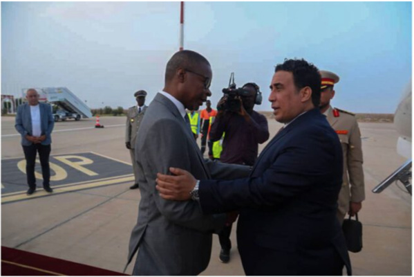 Arrivée à Nouakchott du Président du Conseil présidentiel libyen Arrivée à Nouakchott du Président du Conseil présidentiel libyen