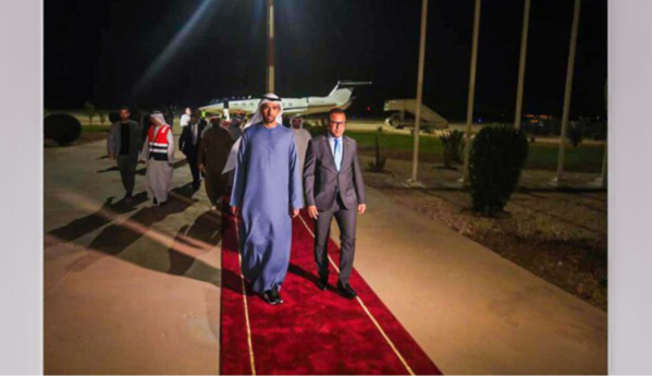 Le ministre d’État aux Affaires étrangères des Émirats Arabes Unis arrive à Nouakchott pour assister à l’investiture du Président de la République, Le ministre d’État aux Affaires étrangères des Émirats Arabes Unis arrive à Nouakchott pour assister à l’investiture du Président de la République,