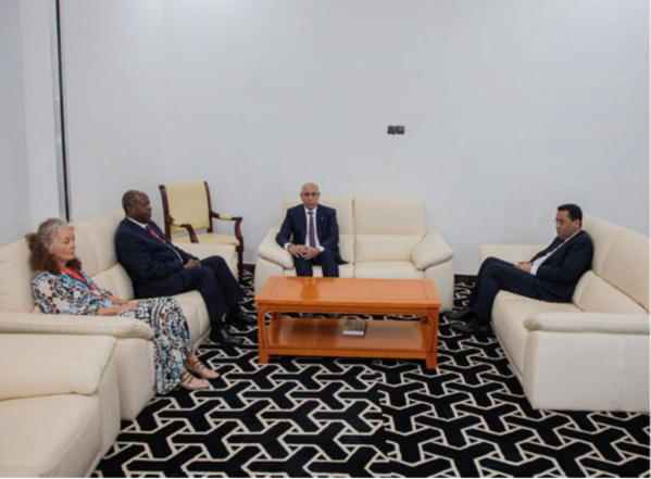 Le Président de la République rencontre le Représentant spécial du Secrétaire général de l’ONU pour l’Afrique de l’Ouest et le Sahel Le Président de la République rencontre le Représentant spécial du Secrétaire général de l’ONU pour l’Afrique de l’Ouest et le Sahel