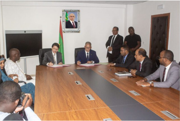 Signature d’un accord de coopération dans le domaine de l’aménagement hydro-agricole dans la zone du fleuve Signature d’un accord de coopération dans le domaine de l’aménagement hydro-agricole dans la zone du fleuve