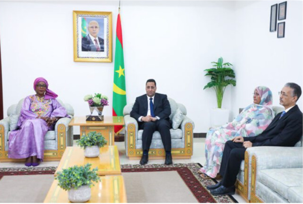 Le Premier ministre reçoit la représentante résidente l’OMS en Mauritanie Le Premier ministre reçoit la représentante résidente l’OMS en Mauritanie