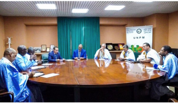 L’Association des Maires de Mauritanie approuve la Charte de Consolidation Familiale lancée par des hommes d’affaires mauritaniens L’Association des Maires de Mauritanie approuve la Charte de Consolidation Familiale lancée par des hommes d’affaires mauritaniens