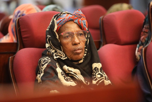 Taazour lance un programme de transferts monétaires au profit de 140.297 familles nécessiteuses Taazour lance un programme de transferts monétaires au profit de 140.297 familles nécessiteuses