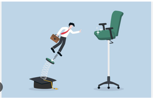 Nomination du directeur de cabinet du Premier ministre et du secrétaire permanent du conseil du prix Chinguity Nomination du directeur de cabinet du Premier ministre et du secrétaire permanent du conseil du prix Chinguity