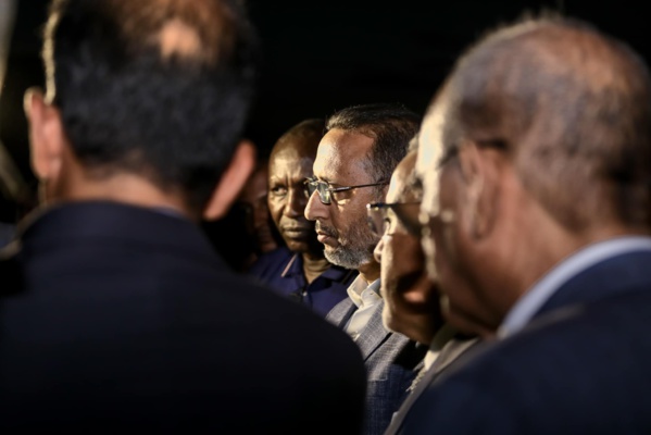 Le délégué général de TAAZOUR visite le site de démarrage des travaux de réalisation la ligne électrique Fam Lekhdheirat – Kiffa Le délégué général de TAAZOUR visite le site de démarrage des travaux de réalisation la ligne électrique Fam Lekhdheirat – Kiffa