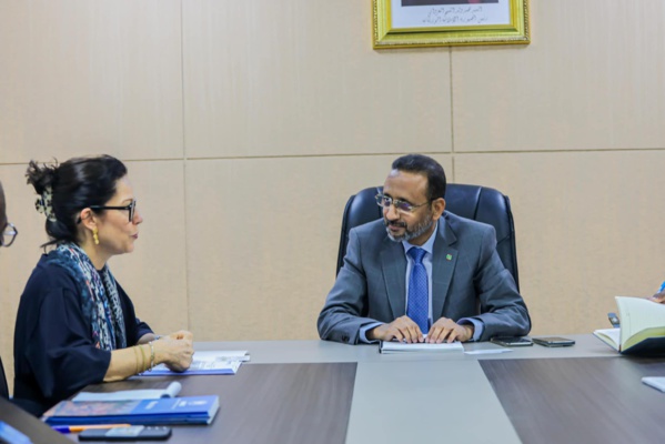 Le Délégué général de TAAZOUR s’entretient avec une mission du HCR Le Délégué général de TAAZOUR s’entretient avec une mission du HCR