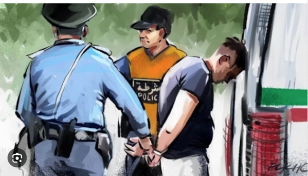 La police arrête une bande en possession de grandes quantités d’objets volés La police arrête une bande en possession de grandes quantités d’objets volés