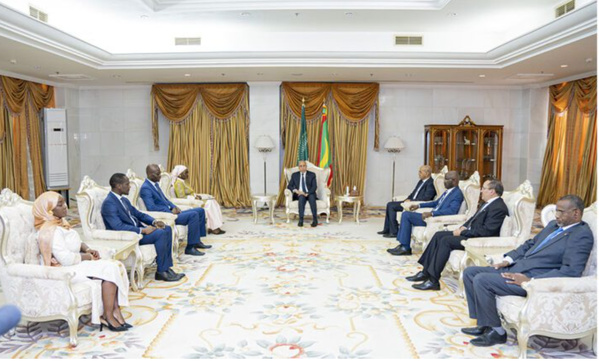 Le Président de la République, Président de l’Union africaine, reçoit la ministre sénégalaise de l’Intégration africaine et des Affaires étrangères Le Président de la République, Président de l’Union africaine, reçoit la ministre sénégalaise de l’Intégration africaine et des Affaires étrangères