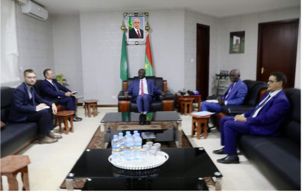 Le ministre des Affaires étrangères reçoit l’ambassadeur de Russie Le ministre des Affaires étrangères reçoit l’ambassadeur de Russie