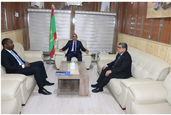 Le ministre de l’Intérieur s’entretient avec le nouveau chef de mission de l’OIM en Mauritanie Le ministre de l’Intérieur s’entretient avec le nouveau chef de mission de l’OIM en Mauritanie