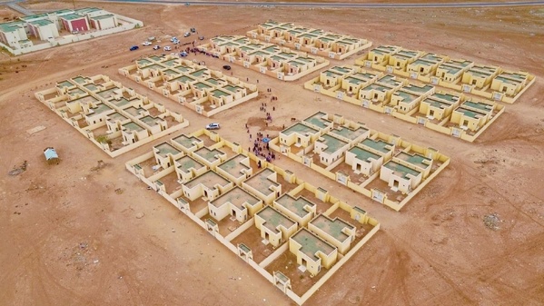 Le délégué général à la Solidarité nationale visite le projet de logements sociaux « Dari » à Aleg Le délégué général à la Solidarité nationale visite le projet de logements sociaux « Dari » à Aleg