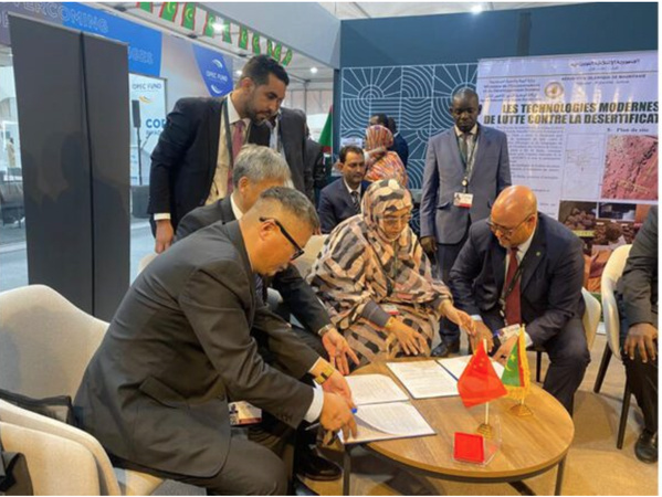 La Mauritanie et la Chine signent un protocole d’accord pour la réhabilitation d’espaces arables La Mauritanie et la Chine signent un protocole d’accord pour la réhabilitation d’espaces arables