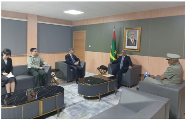 Le ministre de la Défense s’entretient avec l’ambassadeur de Chine Le ministre de la Défense s’entretient avec l’ambassadeur de Chine
