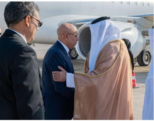 Arrivée du président de la République à Abu Dhabi Arrivée du président de la République à Abu Dhabi