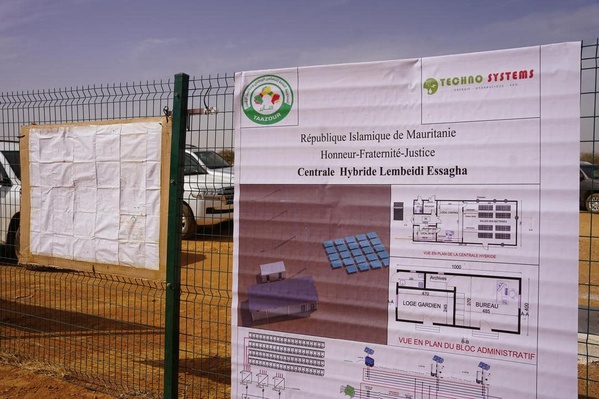 Le Délégué général de Taazour supervise l’inauguration d’une centrale hybride dans le village de Mbeidi Assagha Le Délégué général de Taazour supervise l’inauguration d’une centrale hybride dans le village de Mbeidi Assagha