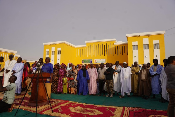 Le délégué général de TAAZOUR inaugure des structures éducatives et visite le projet Dari à Kaédi Le délégué général de TAAZOUR inaugure des structures éducatives et visite le projet Dari à Kaédi