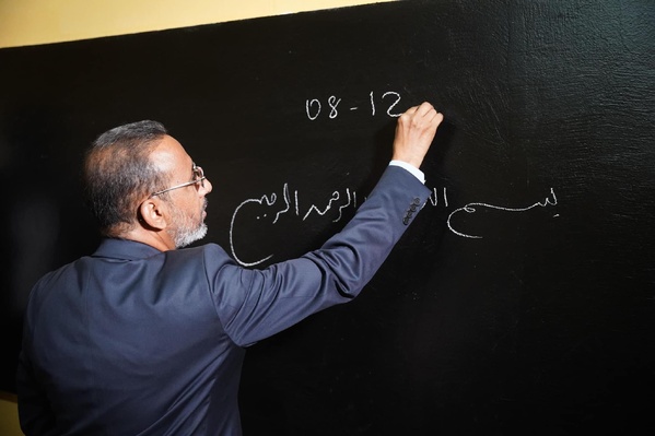 Le délégué général de TAAZOUR inaugure des structures éducatives et visite le projet Dari à Kaédi Le délégué général de TAAZOUR inaugure des structures éducatives et visite le projet Dari à Kaédi