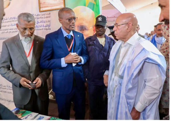Chinguetti : le Président de la République visite les pavillons de l’exposition organisée dans le cadre des activités du Festival du Patrimoine Mada’in Chinguetti : le Président de la République visite les pavillons de l’exposition organisée dans le cadre des activités du Festival du Patrimoine Mada’in